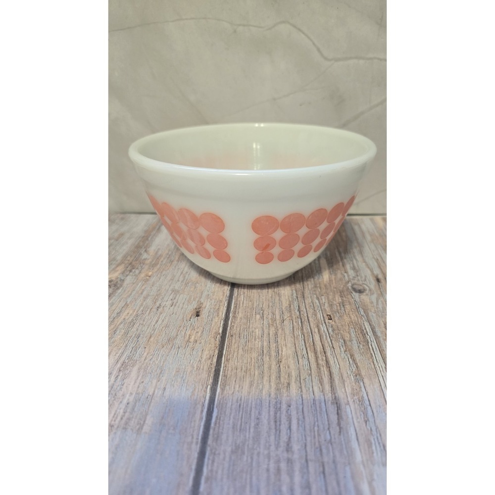 Pyrex Orange Polka Dot Bowls Set Of Three #401 Vintage Milk Glass 1.5 Quart - Picture 8 of 11